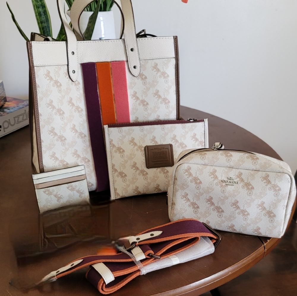 Coach Bundle